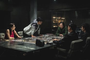 日劇｜《地面師》全劇觀後感：一場精心佈局的獵捕，構成讓人黑暗中無法掙脫的詐騙陷阱